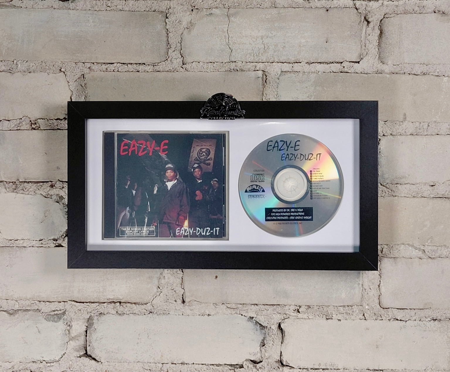 EAZY-E — EAZY DOES IT